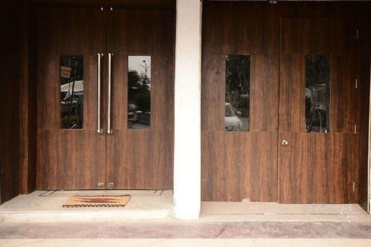 Hotel Mehra Inn アムリトサル エクステリア 写真