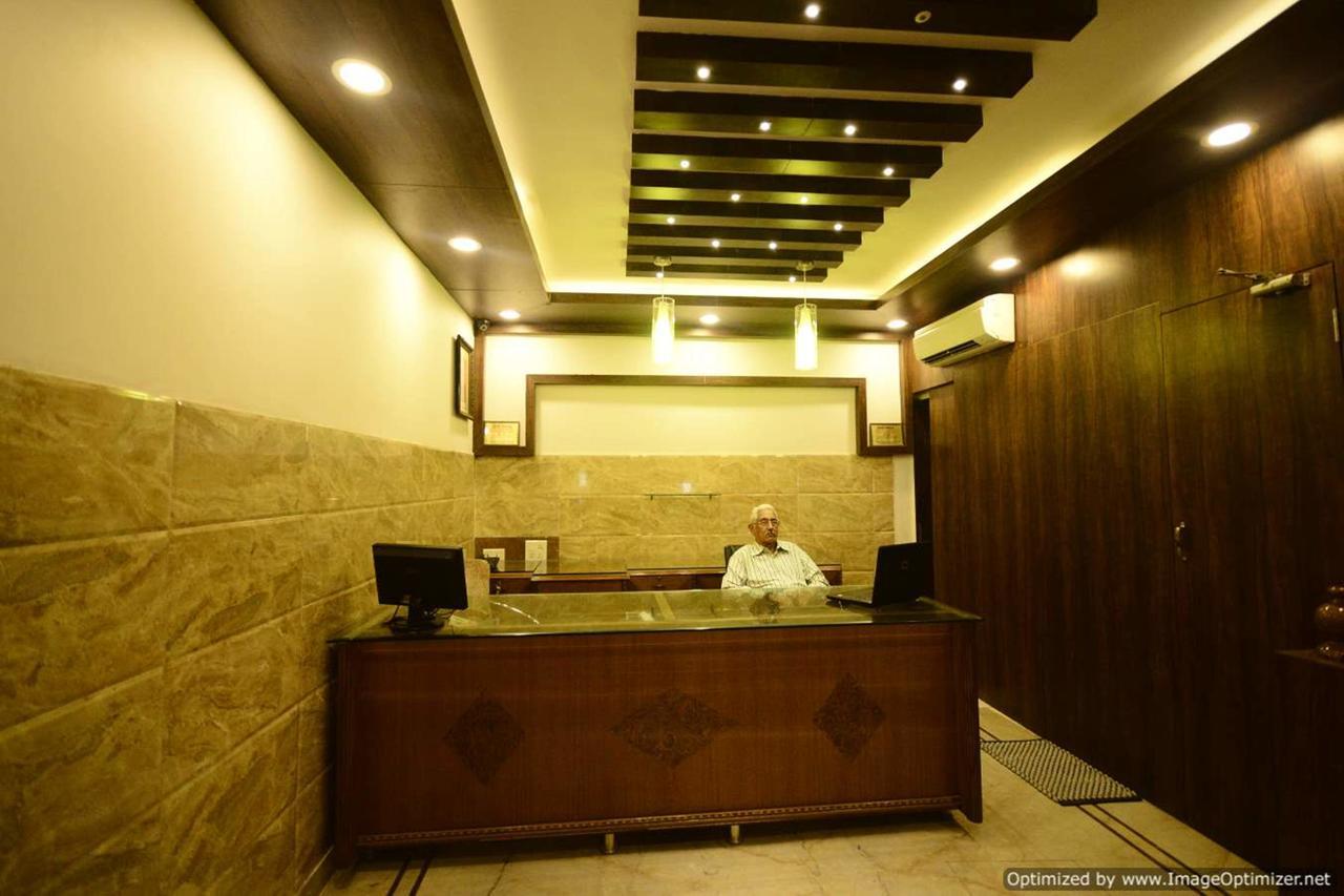 Hotel Mehra Inn アムリトサル エクステリア 写真