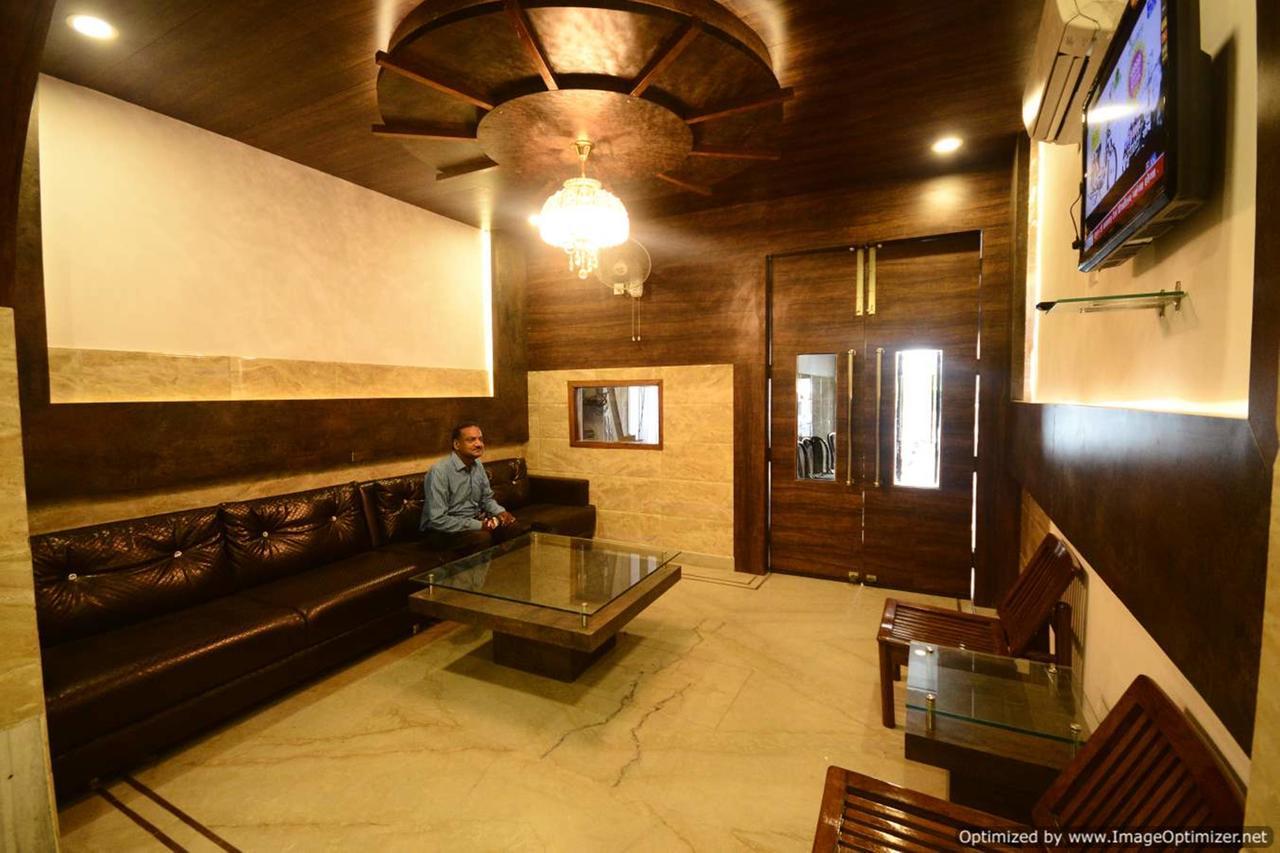 Hotel Mehra Inn アムリトサル エクステリア 写真